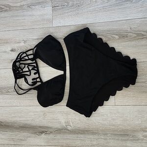 SALE💥Scalloped Bikini